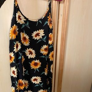 Urban outfitters sunflower tank